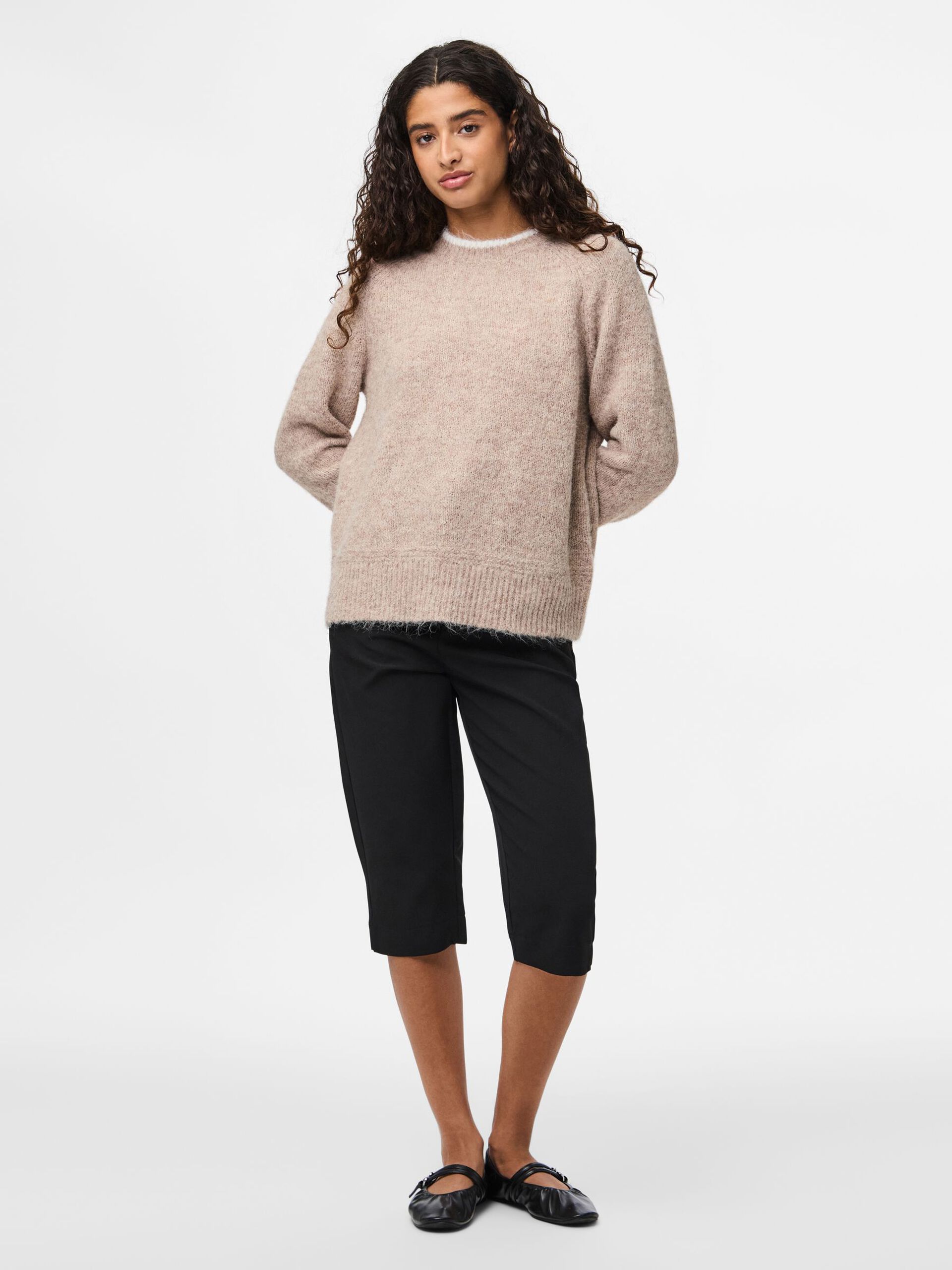 Carousel image - PCIVY PULLOVER, Greige | 3