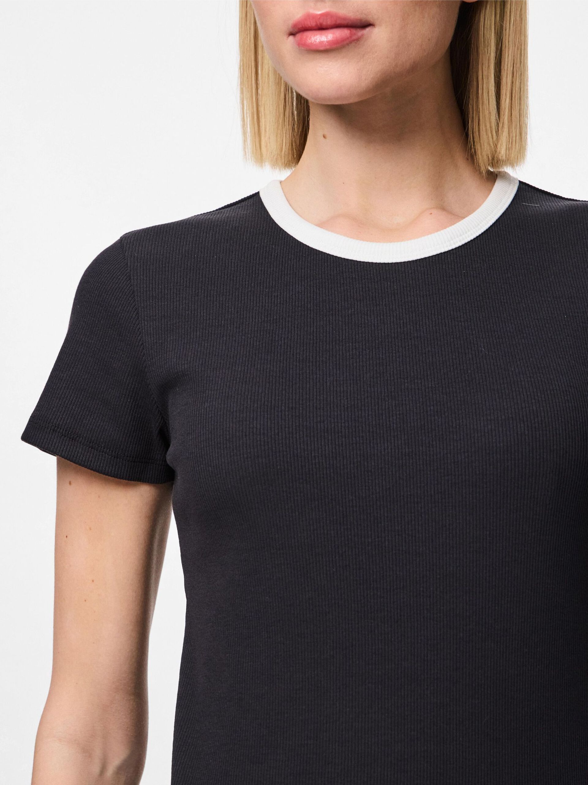 Carousel image - PCMAY RIBBED T-SHIRT, Black | 4